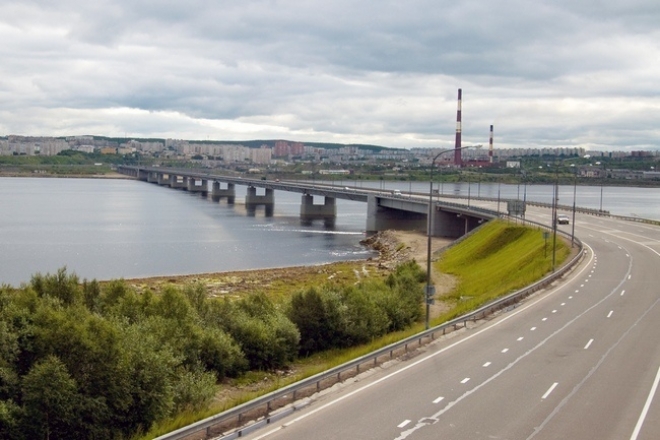 Мурманск: Кольский мост охранял... манекен
