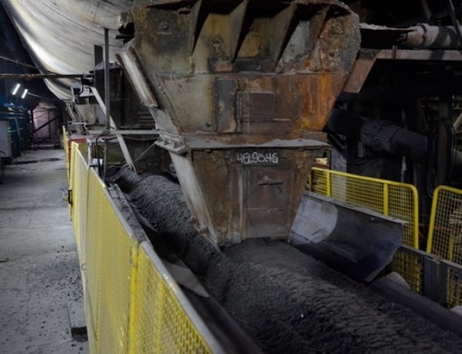 Участки дробления руды и породы Оленегорского ГОКа обезопасили современными ограждениями