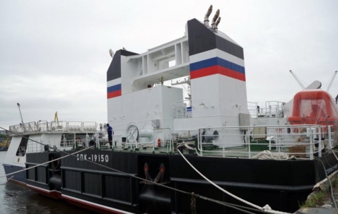 Северный флот получил новейший плавкран